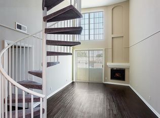 6925 Kittyhawk Ave APT D201, Los Angeles, CA 90045