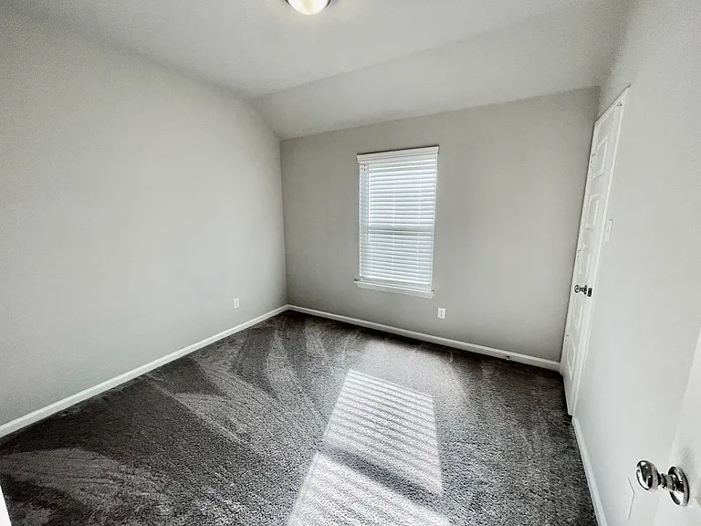 113 Arrow Wood Rd — Photo 9
