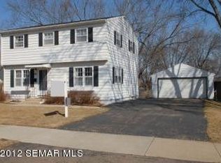 1911 24th St NW, Rochester, MN 55901