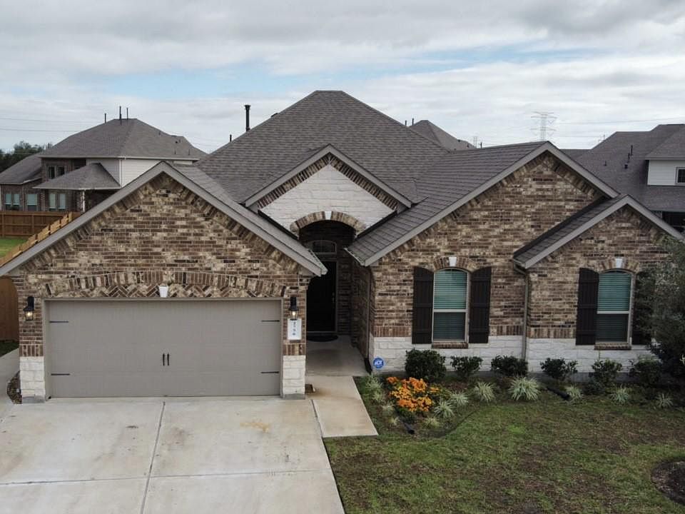 1st image of 2756 Maxway Ct