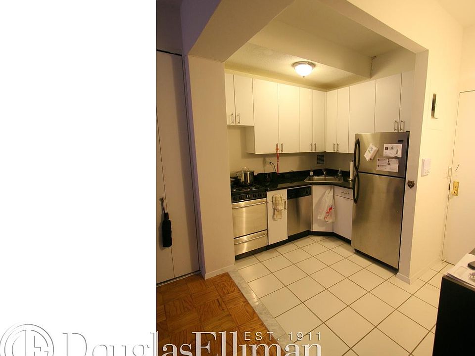 2nd image of 235 W 22nd St APT 7X