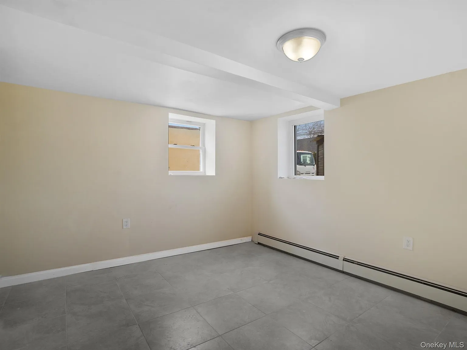 1 bed, 1.0 bath, 800 sqft, $1,900 — Photo 4
