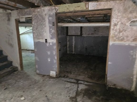 5th image of 3128 Elinore Ave