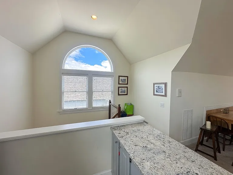 3 E Beach Dr #3 — Photo 20