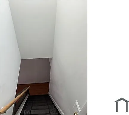 2434 Etting St — Photo 8