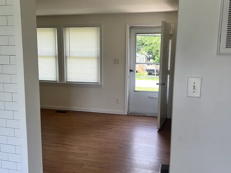 9442 Shiloh Dr — Photo 17