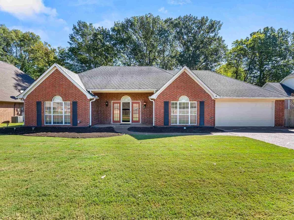 978 Sugar Ln, Collierville, TN 38017