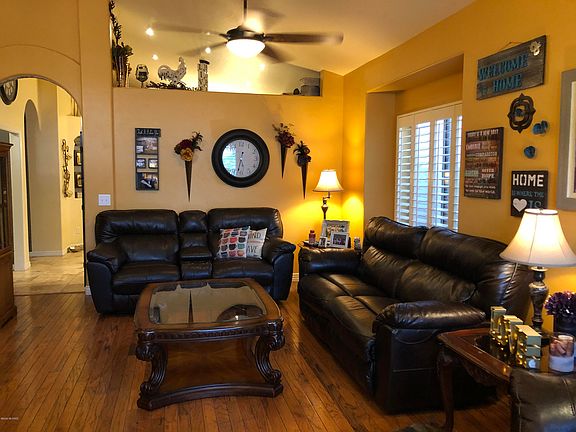 4th image of 8917 E Laurie Ann Dr