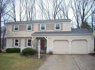 1329 Mockingbird Trl, Stow, OH 44224