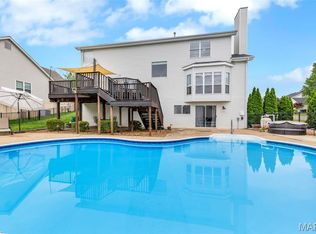 501 Oxborough Ct, Saint Peters, MO 63376