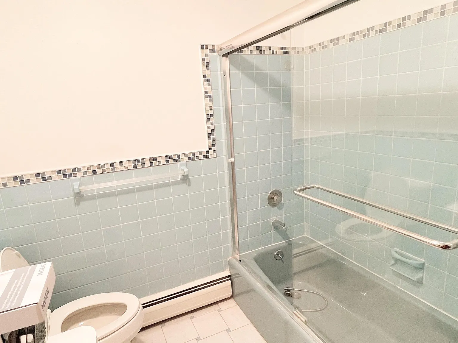 3 bed, 1.5 bath, 1200 sqft, $2,850 — Photo 3