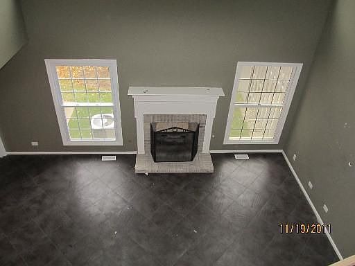 3rd image of 322 Wentworth Cir