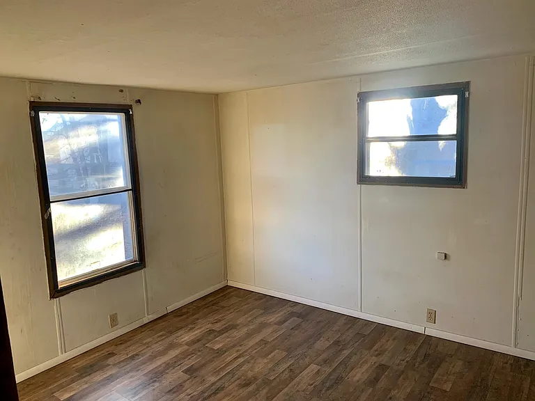 1101 Loring Ave #3 — Photo 11