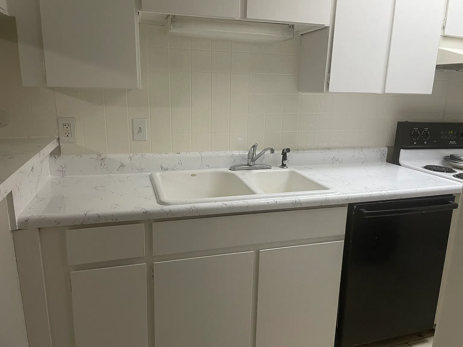 1 bed, 658 sqft, $1,100 — Photo 3