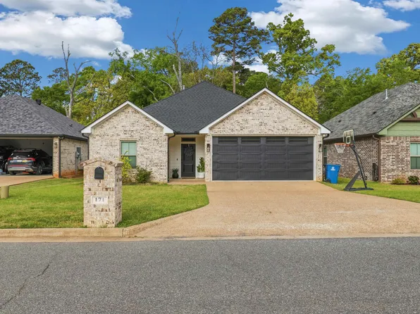 171 Ron Boyett Dr, White Oak, TX 75693