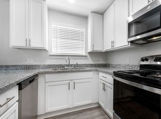 312 Live Oak St APT 26, Metairie, LA 70005