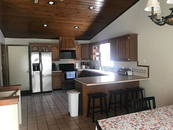3rd image of 15882 Obrien Ct