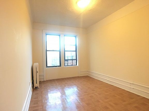 5th image of 431 Audubon Ave APT 53