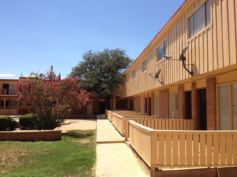 2nd image of 2928 W Louisiana Ave APT 221