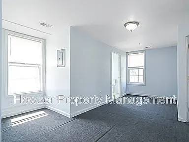 458 Weir St #5 — Photo 7
