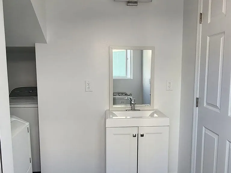 2910 Lincoln Park Ave — Photo 16