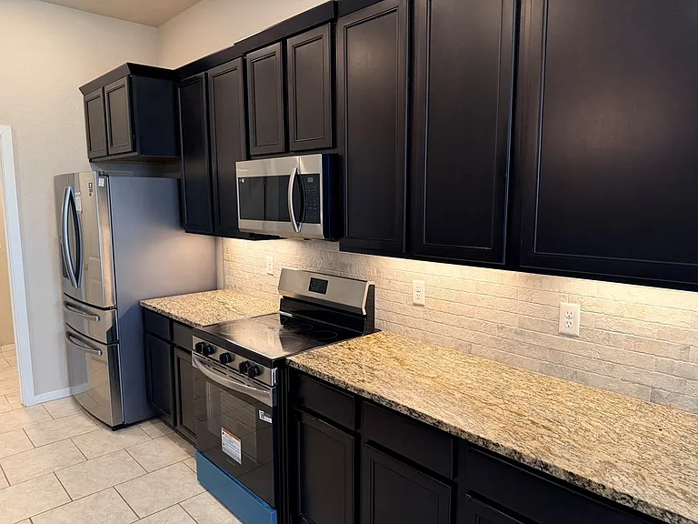 6500 Ranch Ave — Photo 9