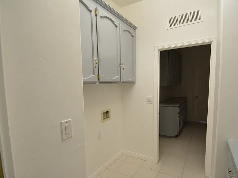 5115 Snowdrift Ct — Photo 14