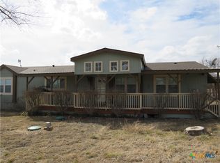 945 County Road 208, Lampasas, TX 76550
