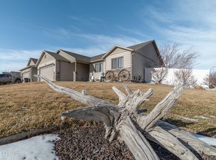 1211 Duck Head Dr, Gillette, WY 82718