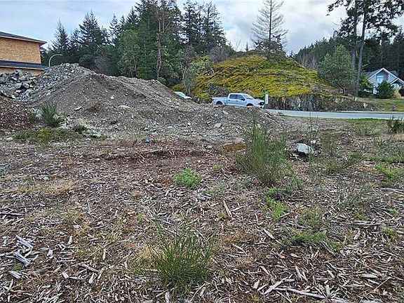 4th image of 156 Hawk Point Rd