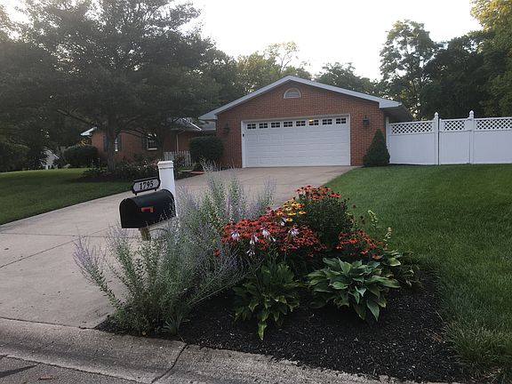 3rd image of 1795 Parker Dr
