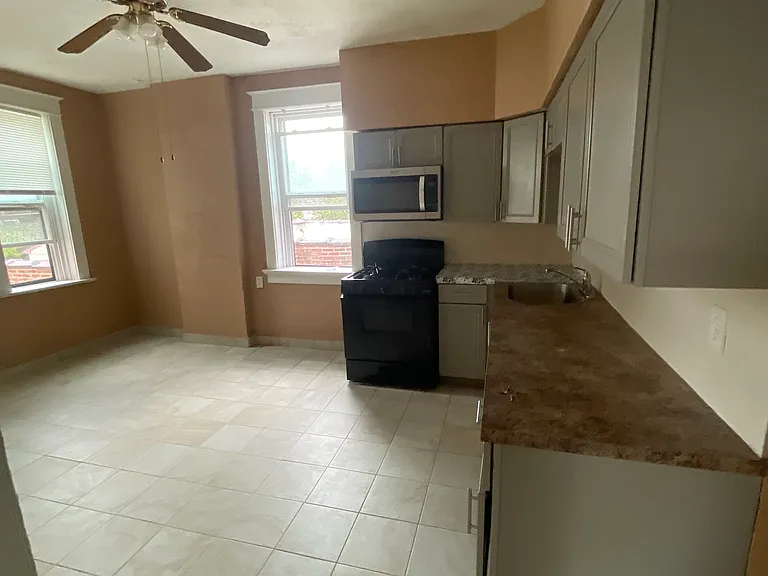6107 Gravois Ave #2 — Photo 5