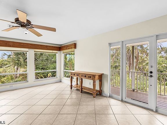 5th image of 14221 Clubhouse Dr