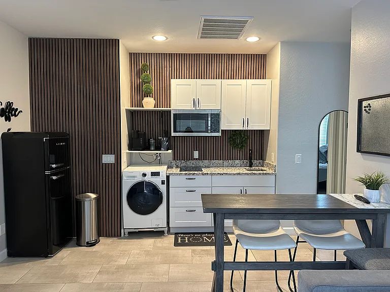10845 W Buchanan St — Photo 7