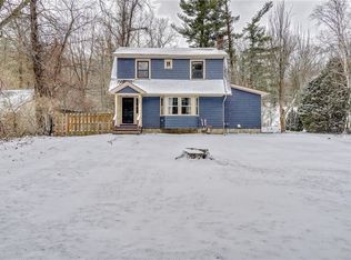 565 Lake Rd, Webster, NY 14580