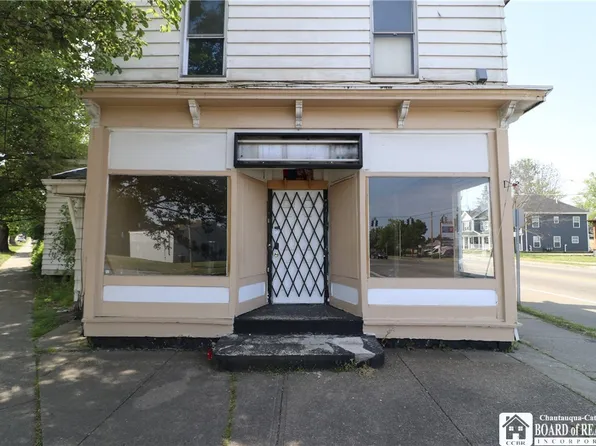 506 Main St, Silver Creek, NY 14048