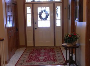 1065 Sunrise Rd, Libertyville, IL 60048