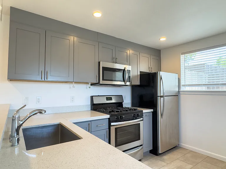 17717 Sunset Way — Photo 8