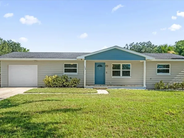 198 W Cypress Ave, Howey In The Hills, FL 34737