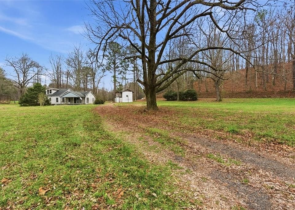 1st image of 435 Hampton Rd