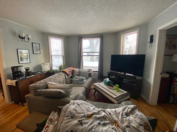 1819 Buchanan St NE #1, Minneapolis, MN 55418