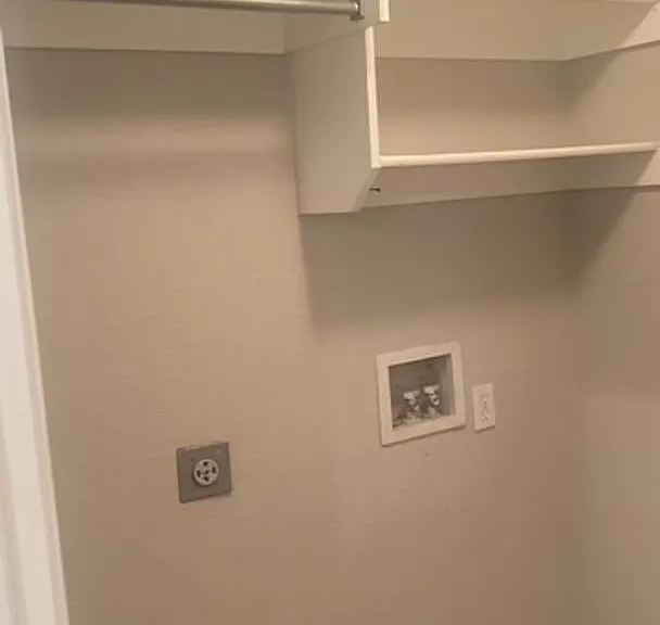 2913 Vicksburg Ln — Photo 25