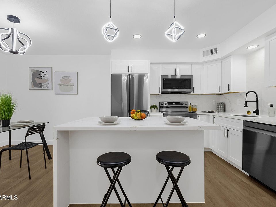 1st image of 2121 S PENNINGTON -- #21