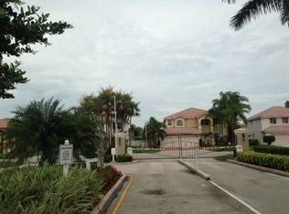 2373 SW 181st Ter, Miramar, FL 33029