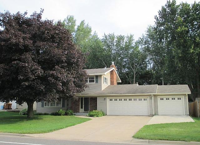 1st image of 2452 Orchard Ln