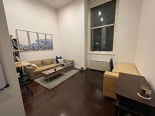 4th image of 25 Broad St APT 4G