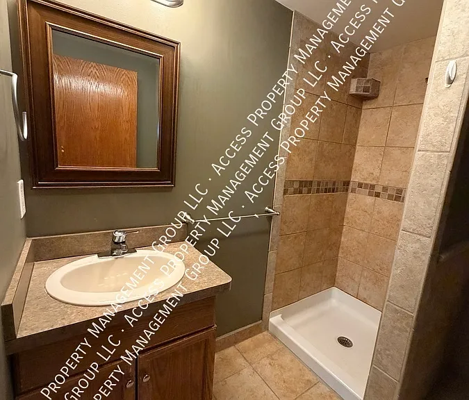319 Gunnison Ave SW #2 — Photo 12