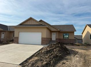 8967 E Joshua St, Wichita, KS 67226
