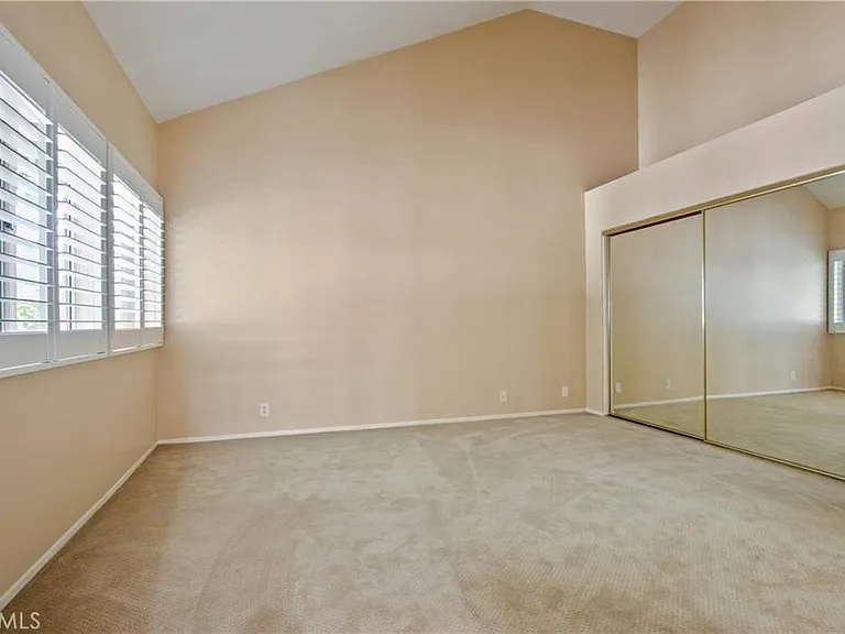 118 Baycrest Ct — Photo 10