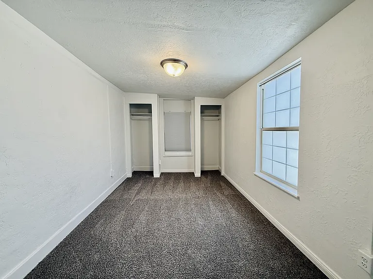 2535 Adams Ave #4 — Photo 4
